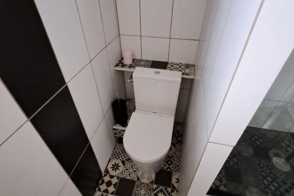 Agreable T2 Classe 3 Etoiles, Refait A Neuf, Dans Quartier Calme Rodez Exterior foto